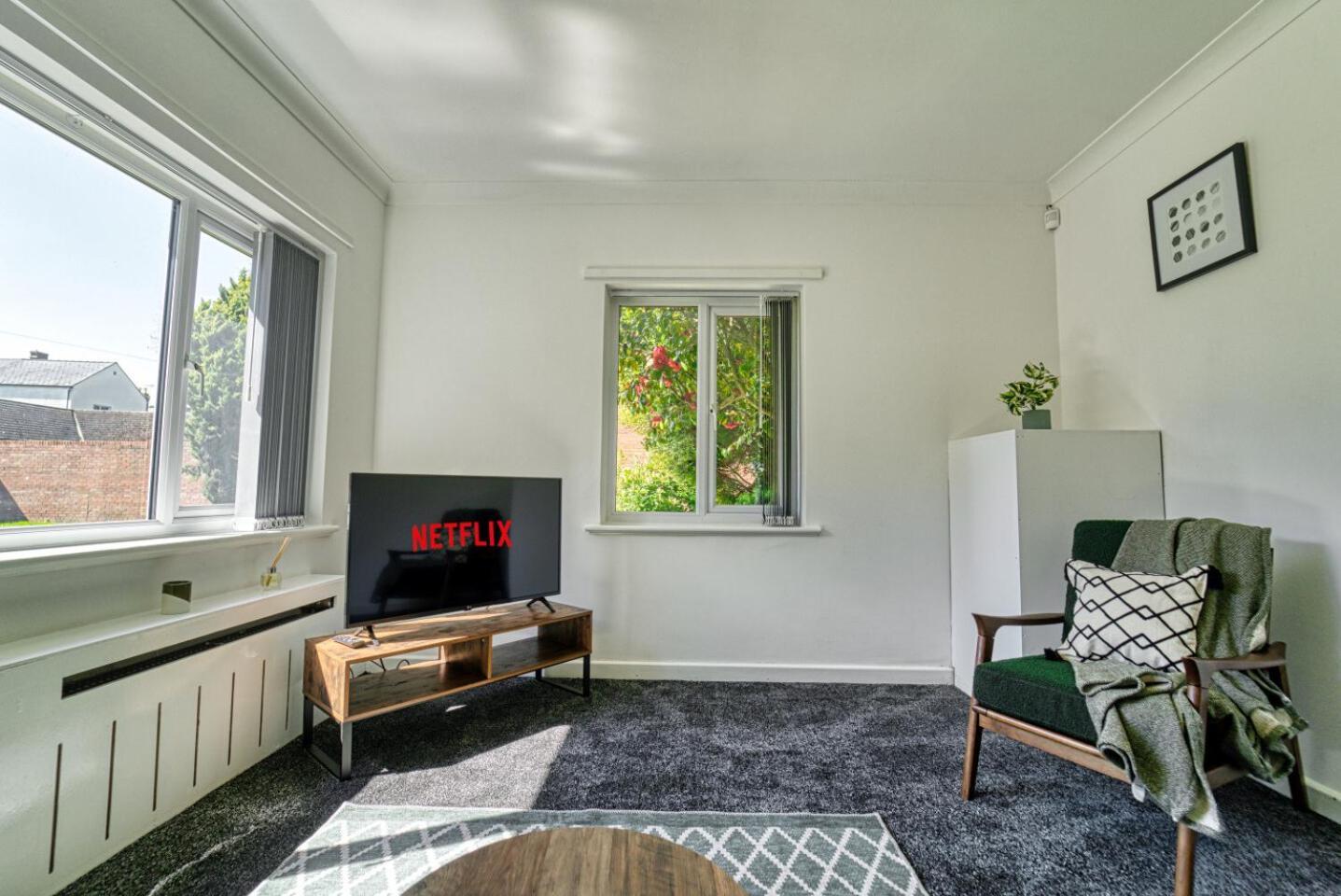 Host & Stay - Chester House Retreat คิดเดอร์มินสเตอร์ ภายนอก รูปภาพ